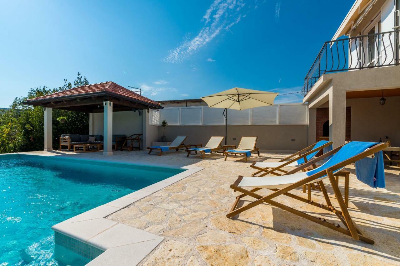 Villa Doli - Lovely Holiday Home With Private Pool Εξωτερικό φωτογραφία
