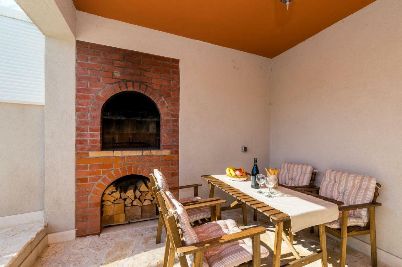Villa Doli - Lovely Holiday Home With Private Pool Εξωτερικό φωτογραφία
