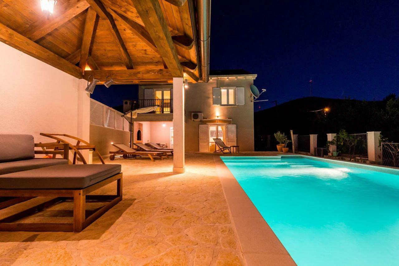 Villa Doli - Lovely Holiday Home With Private Pool Εξωτερικό φωτογραφία